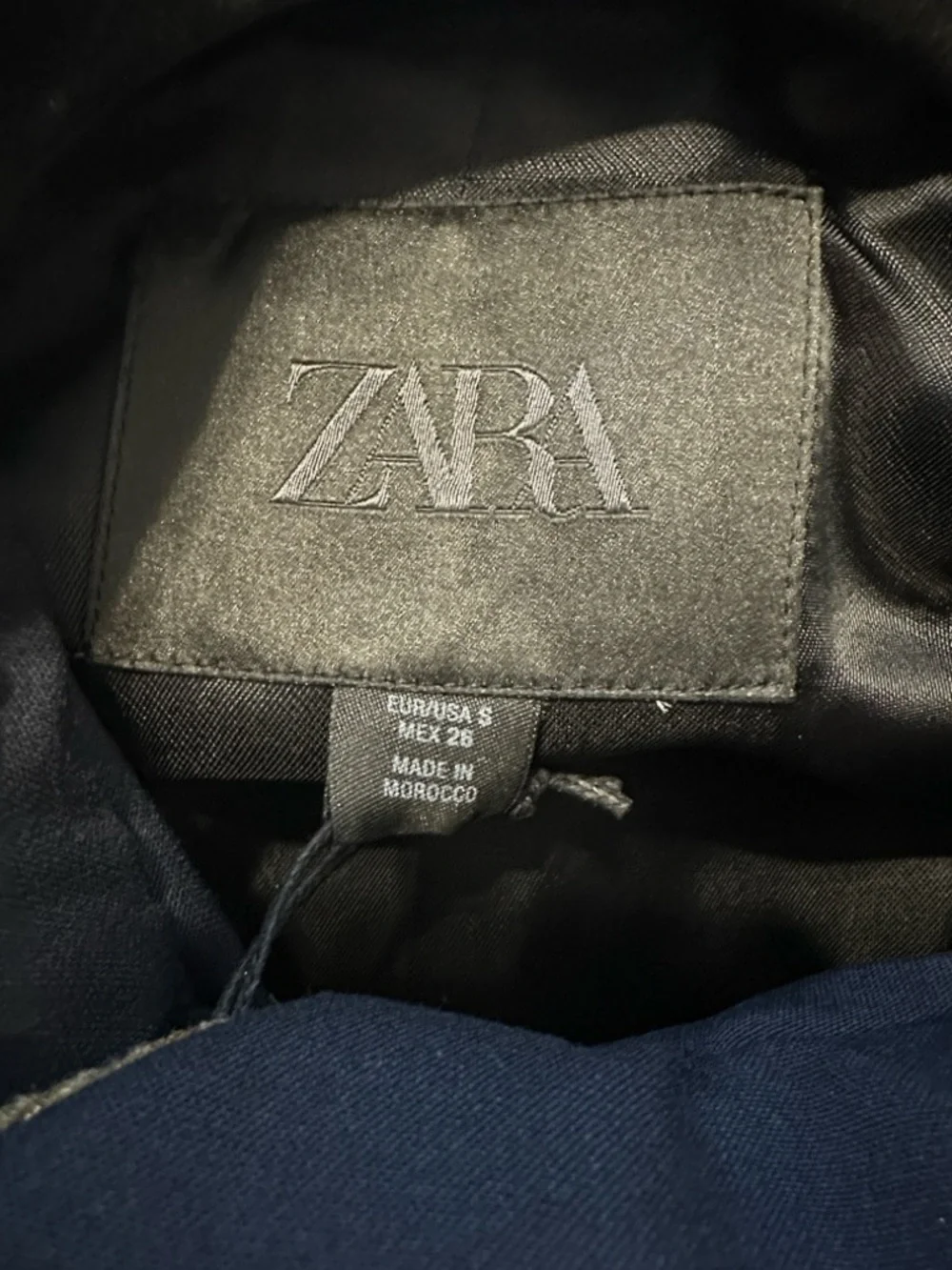 Zara limited edition Black Military-Style Blazer with Gold Trim. - Picture 6 of 12